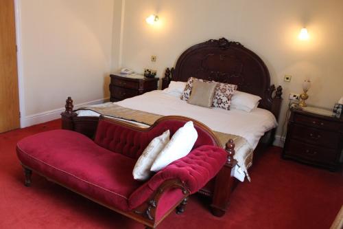 Longview Hotel