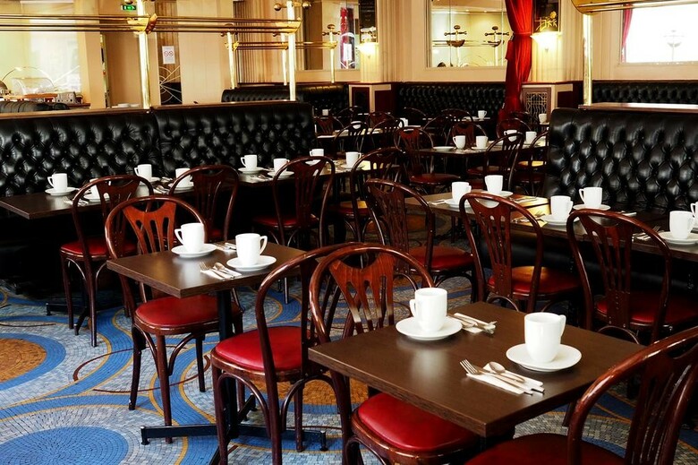 Carlton's Hotel Montmartre