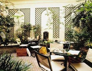 Hotel Queen Mary