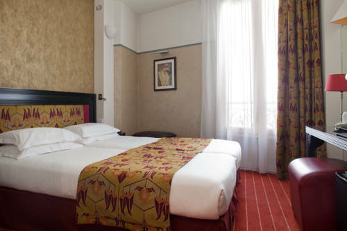 Hotel Eiffel Seine