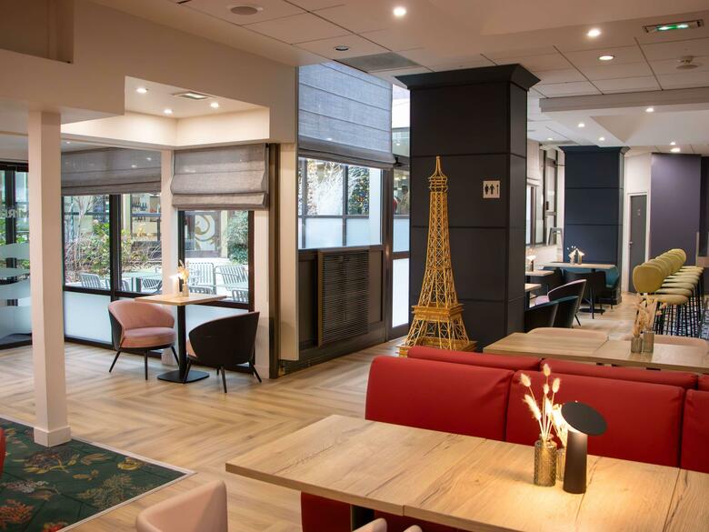 Hotel Mercure Tour Eiffel Suffren