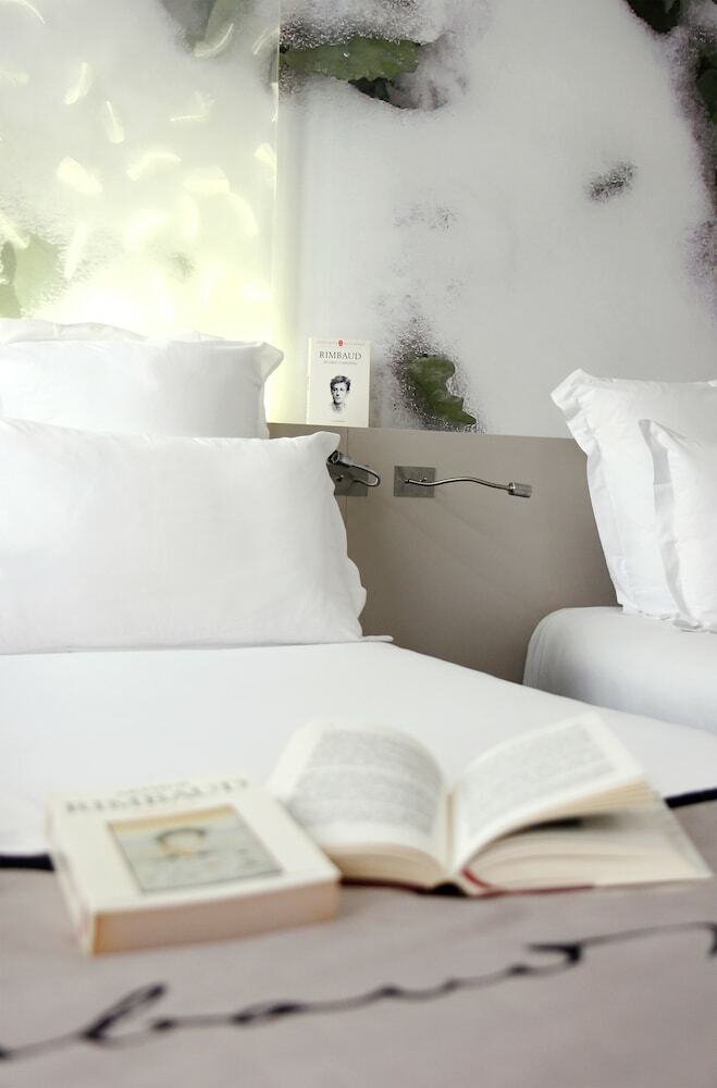 Hotel Best Western H�tel Litt�raire Arthur Rimbaud