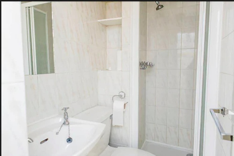 Avonmore Hotel