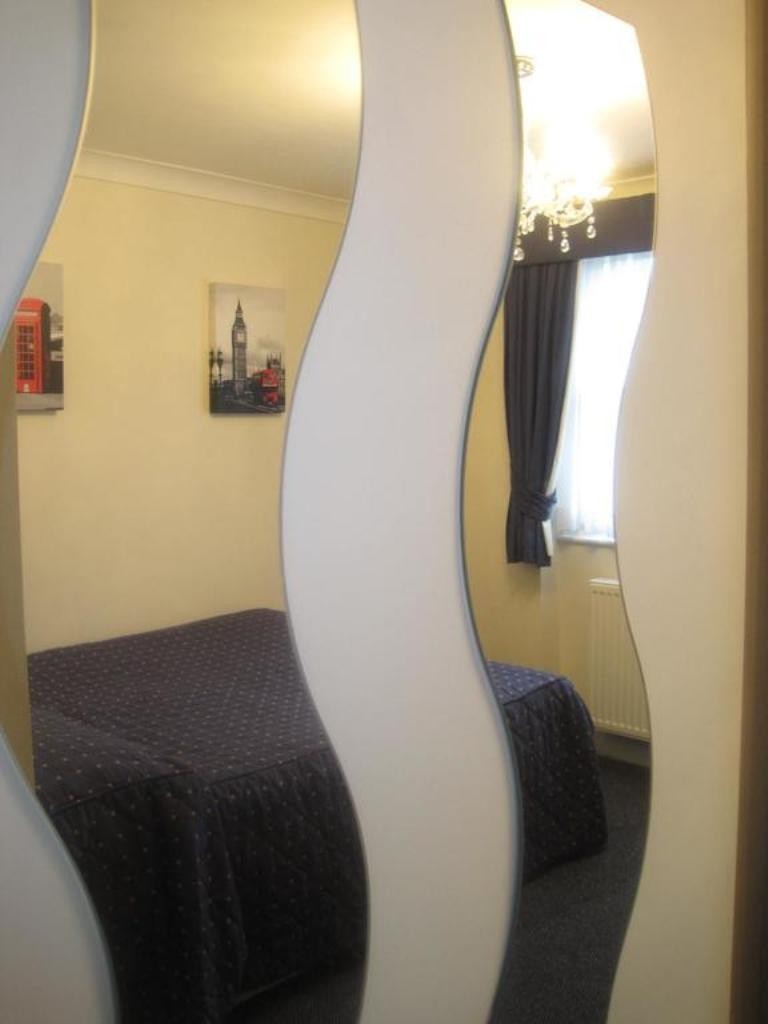 Gower Hotel
