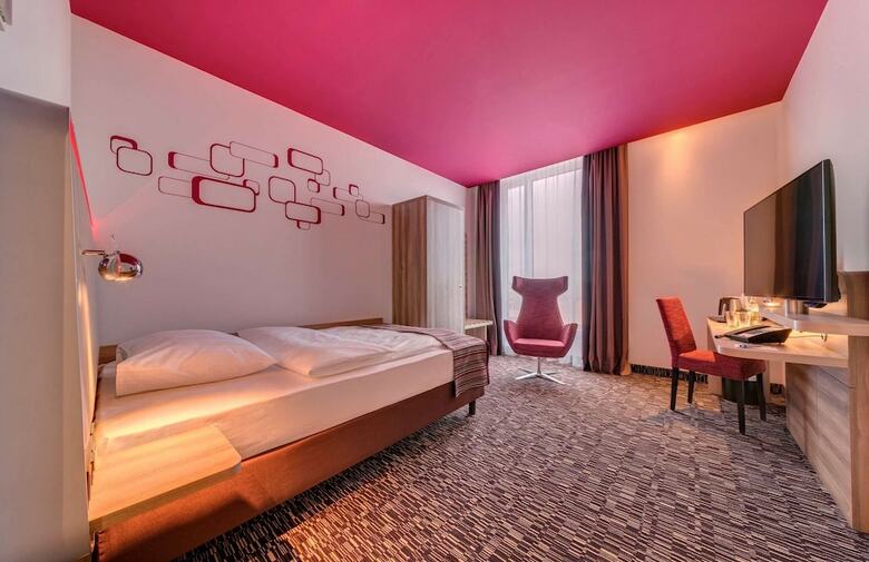 Hotel Park Inn By Radisson Neumarkt