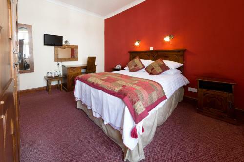The Bull Hotel
