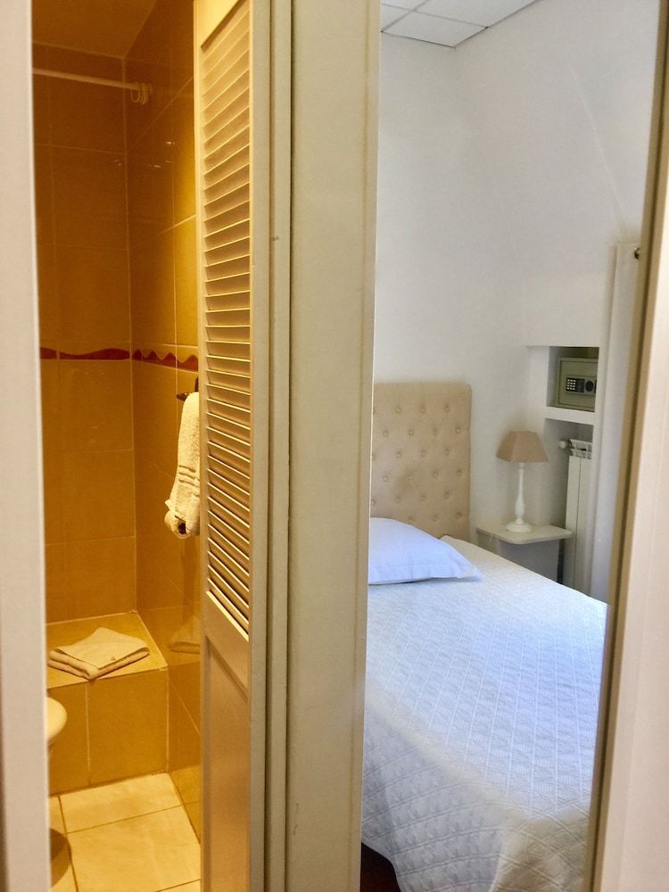 Hotel H�tel L�pante