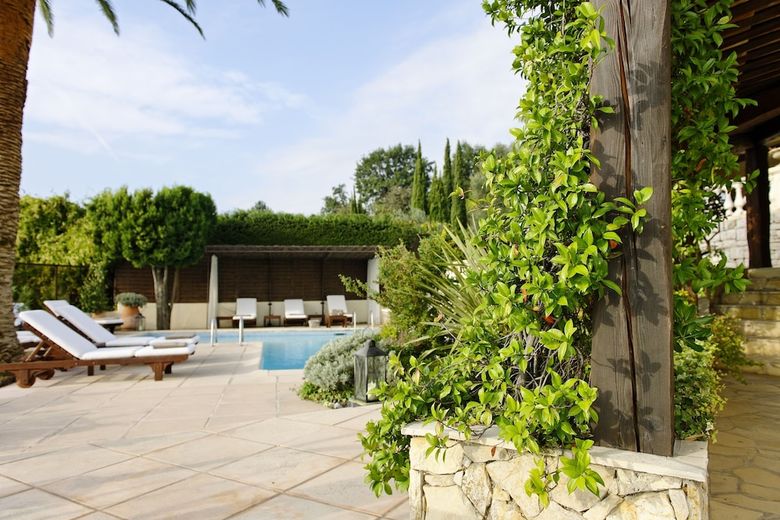 Hotel La Grande Bastide