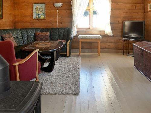 Two-bedroom Holiday Home In Etne
