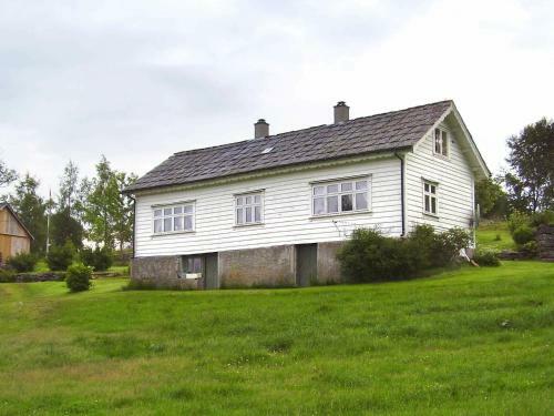 Two-bedroom Holiday Home In Etne