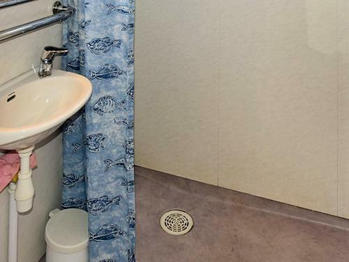 Two-bedroom Holiday Home In Etne