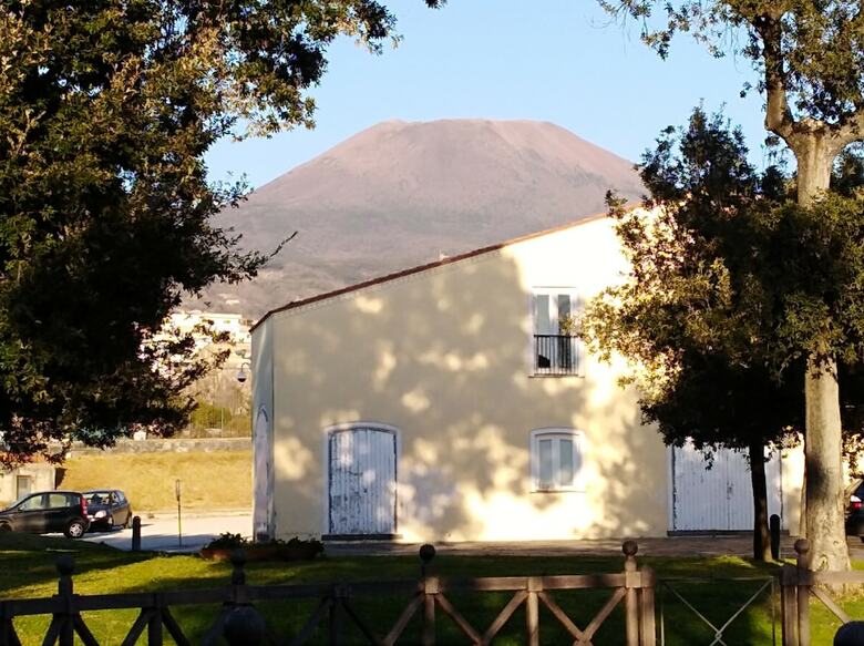 B&B Vesuvius