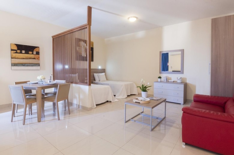Aparthotel Blubay Hotel & Apartments