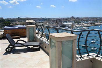 Pebbles Boutique Aparthotel