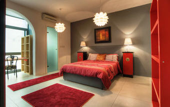 Hostal The Host Boutique Guesthouse