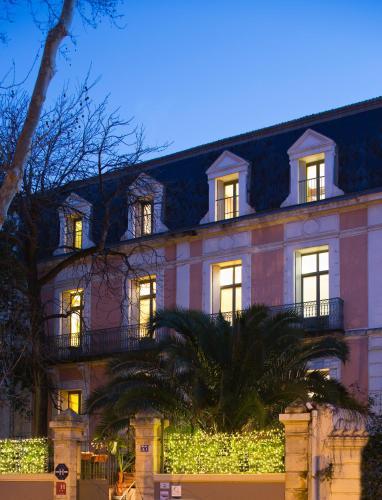Hotel Des Arceaux
