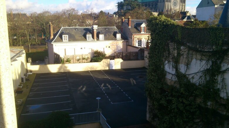 Timhotel Chartres Chatelet