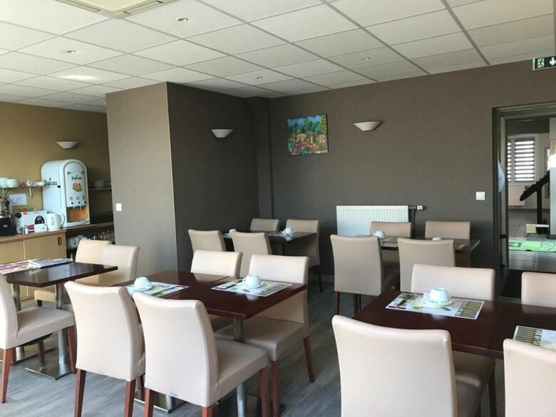 Hotel Logis Au Tambour