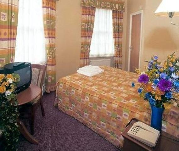 New England Hotel