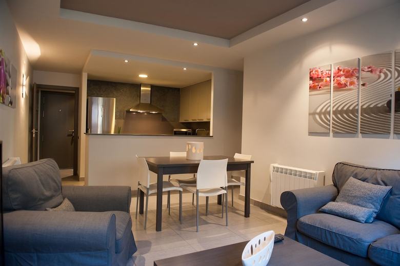 Wintuwin Apartments