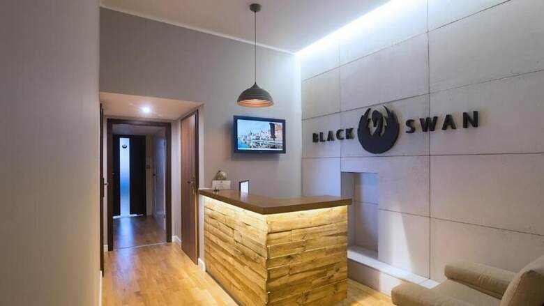 Hostal Black Swan House