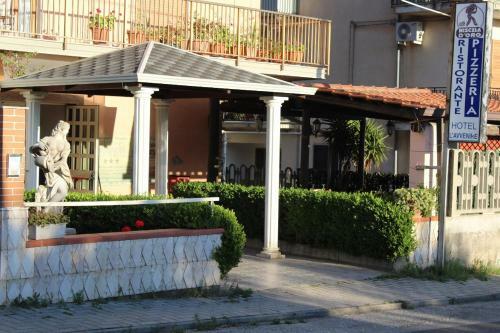 Hotel Ristorante L'avvenire