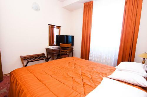 Hotel Onix