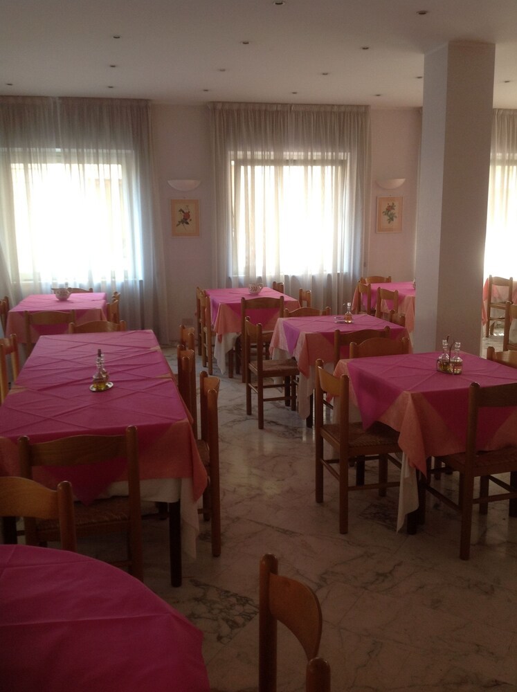 Hotel Albergo Elena