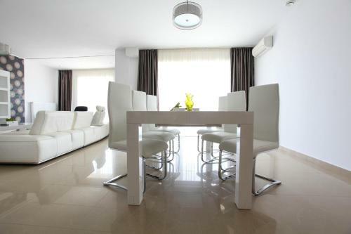 Apartamento Sid Residence