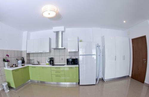 Apartamento Sid Residence