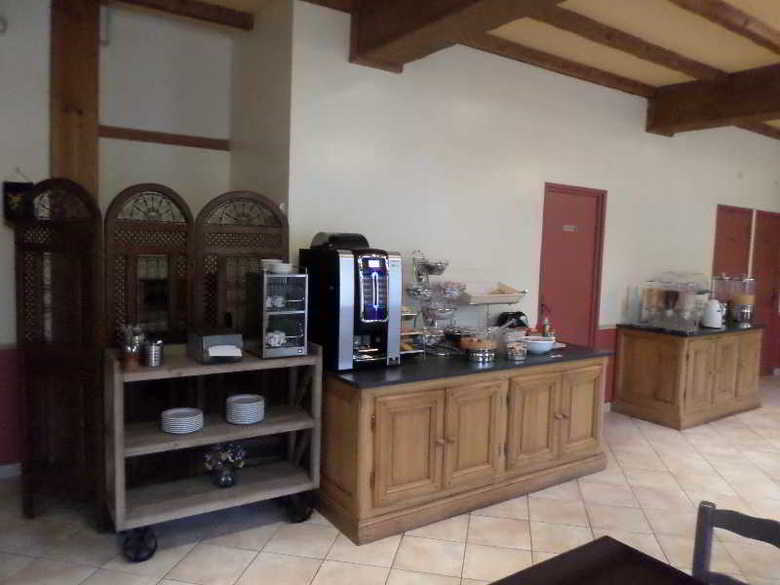 Hotel Acacias