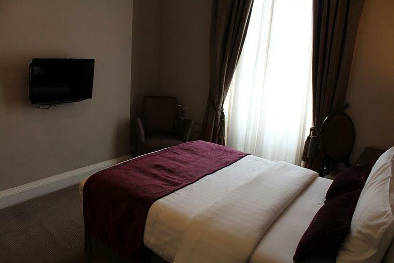 Montagu Place Hotel