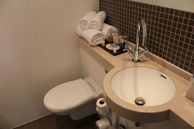 Montagu Place Hotel
