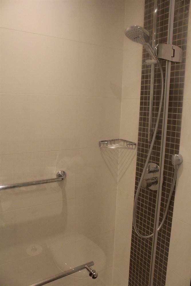 Montagu Place Hotel