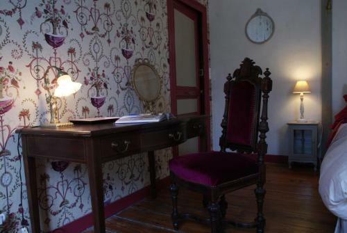 Hostal Beaux Esprits Chambres D'h�tes Et S�minaires