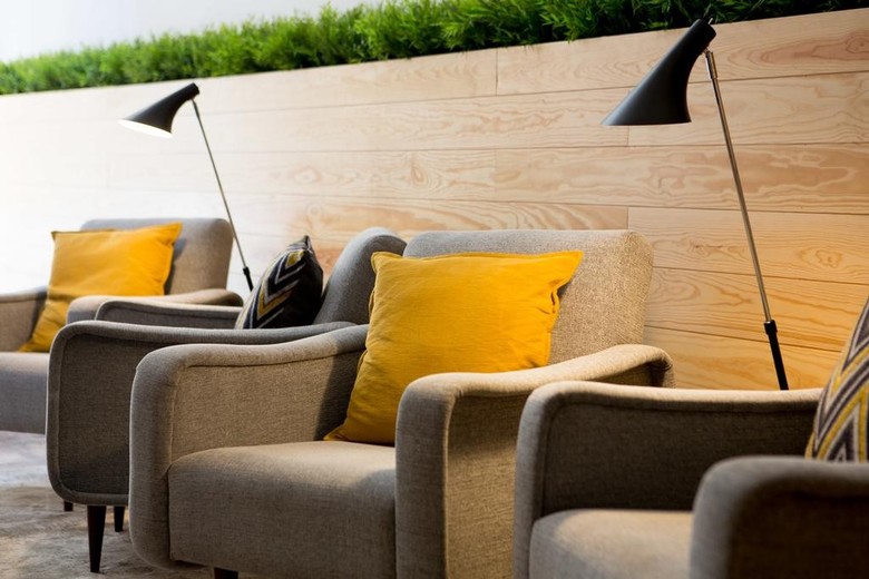 Hostal The 8 - Downtown Suites