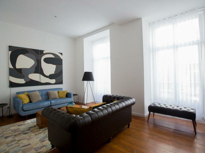 Hostal The 8 - Downtown Suites