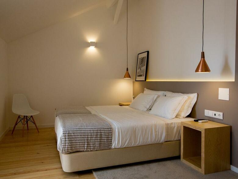 Hostal The 8 - Downtown Suites