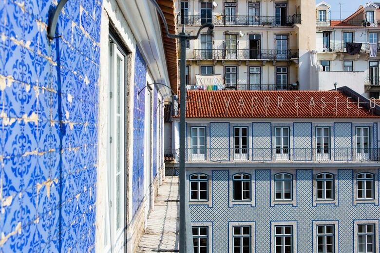 Hostal The 8 - Downtown Suites
