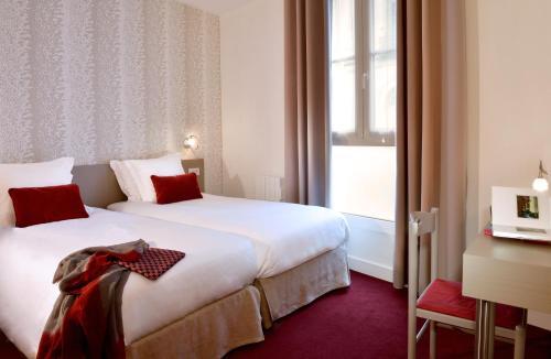 Hotel H�tel Du Manoir