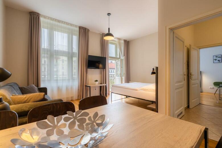 Ea Aparthotel Melantrich