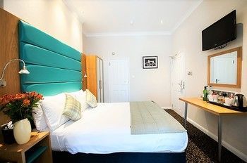 Astors Hotel