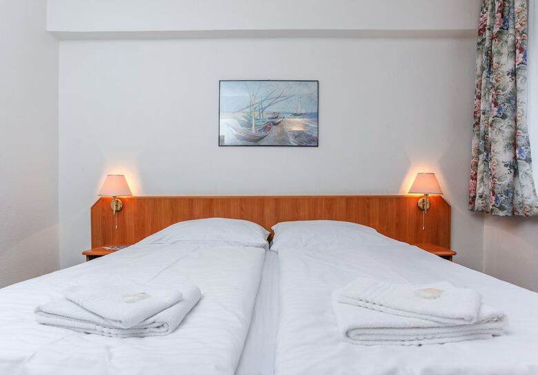 Hotel Astra