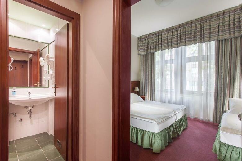 Hotel Lunik