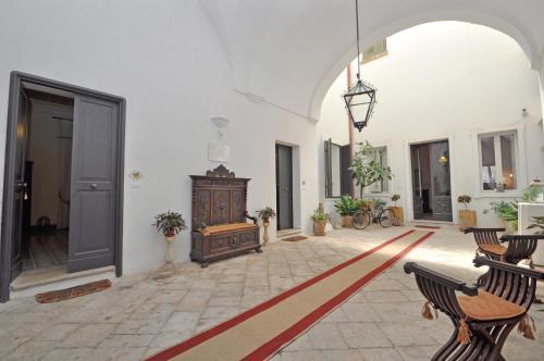 Palazzo De Donatis B&B