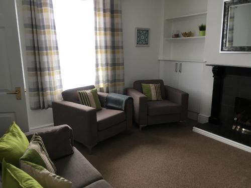 Water House Apartment