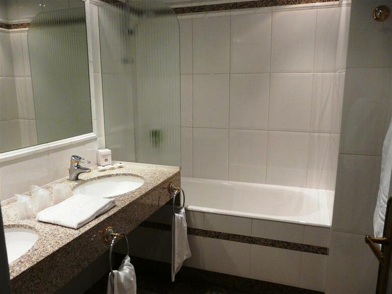 Hotel Victor Hugo