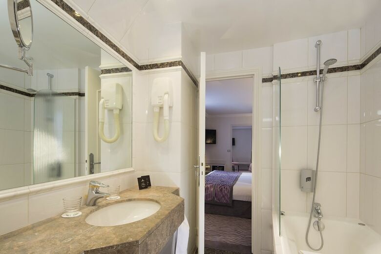 Hotel Victor Hugo