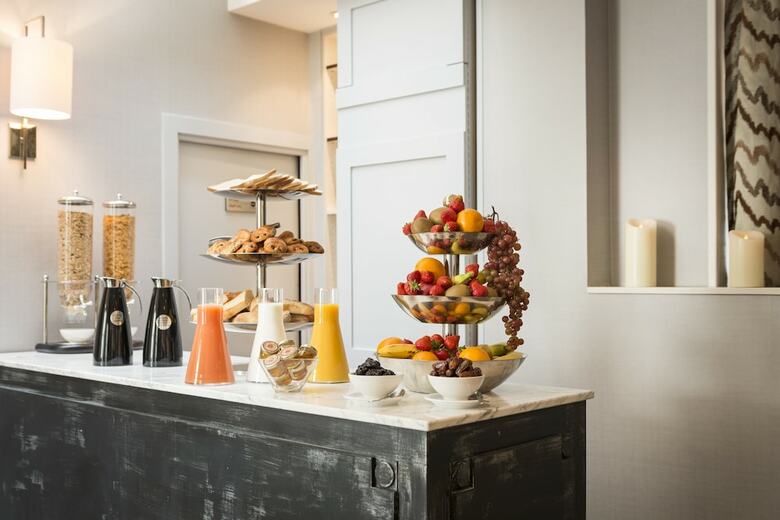 Hotel Acacias �toile