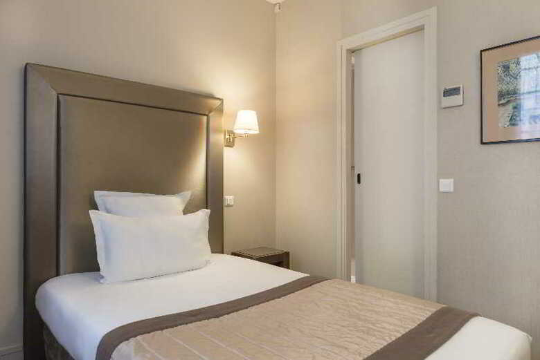 Hotel Acacias �toile